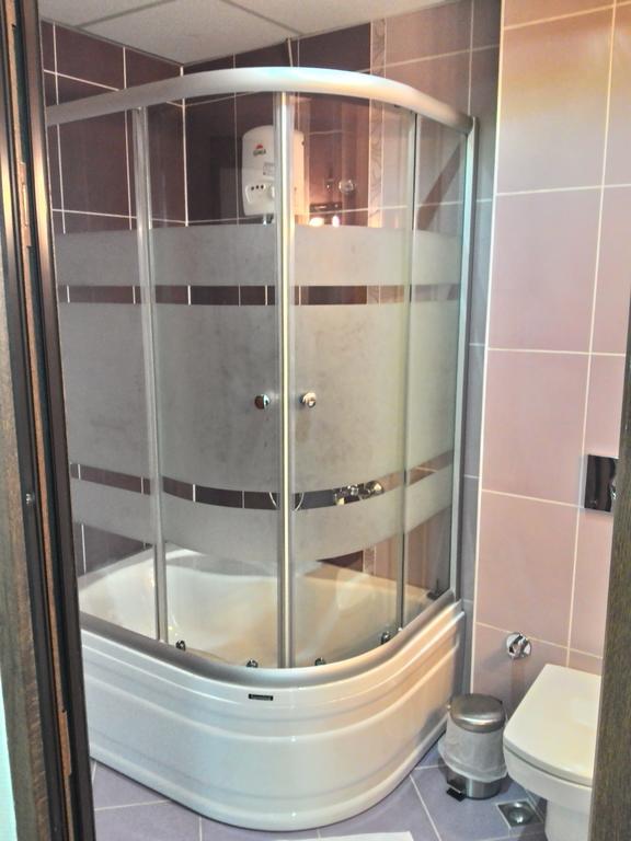 Guney Adana Otel Quarto foto